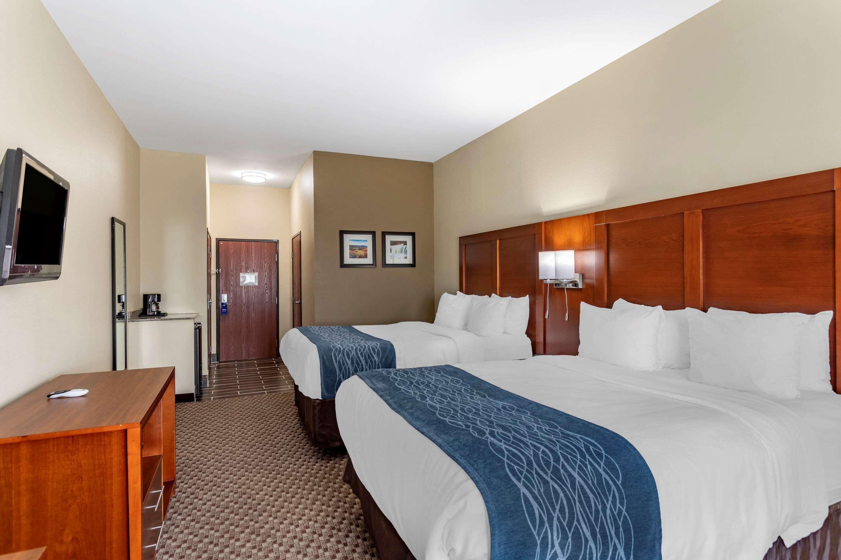 Comfort Inn & Suites Carbondale University Area Εξωτερικό φωτογραφία